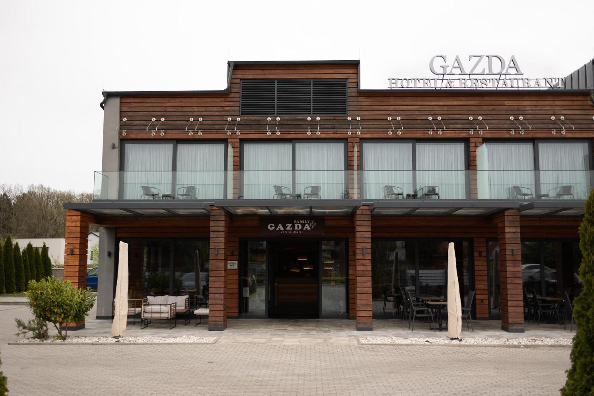 Gazda Hotel&Restaurant - Self Chek-In Jesenice  Eksteriør bilde